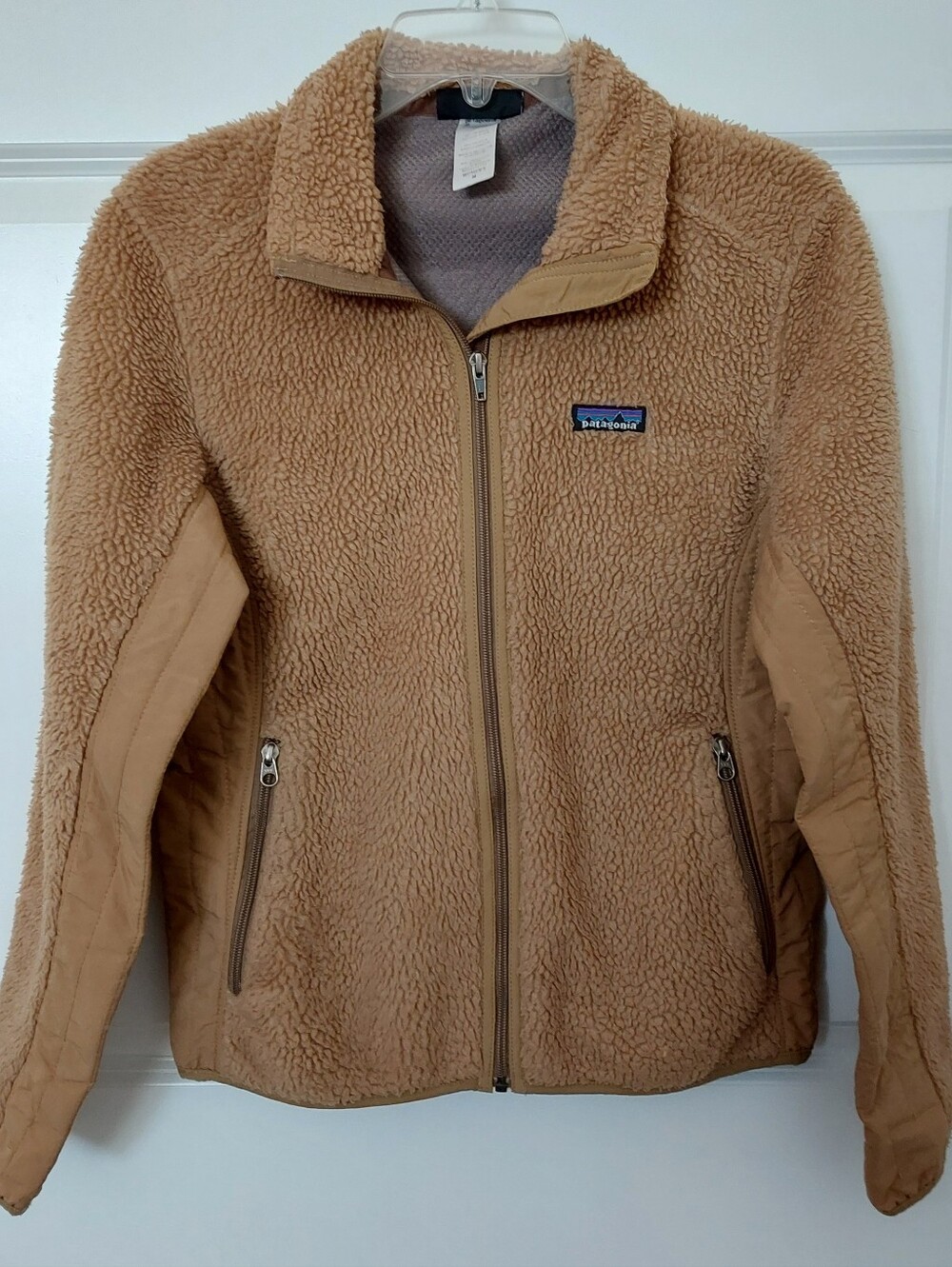 Patagonia Women's Tan Teddy Bear Sherpa Fleece Jacket